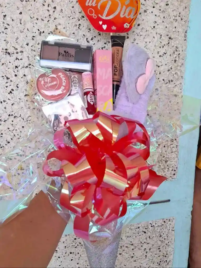 Lindo Ramo De Maquillaje