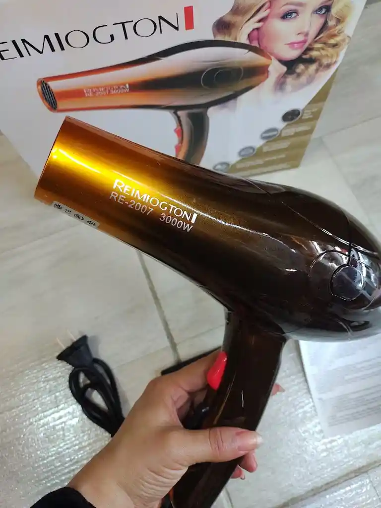 Secador Para Cabello De 3000 W Re-2007 Reimiogton Negro Con Dorado