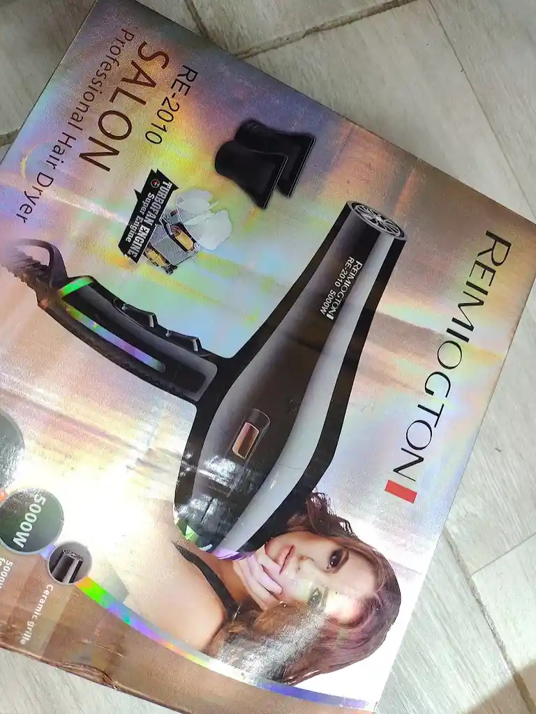 Secador Para Cabello De 5000 W Re-2010 Remiogton Negro Con Dorado