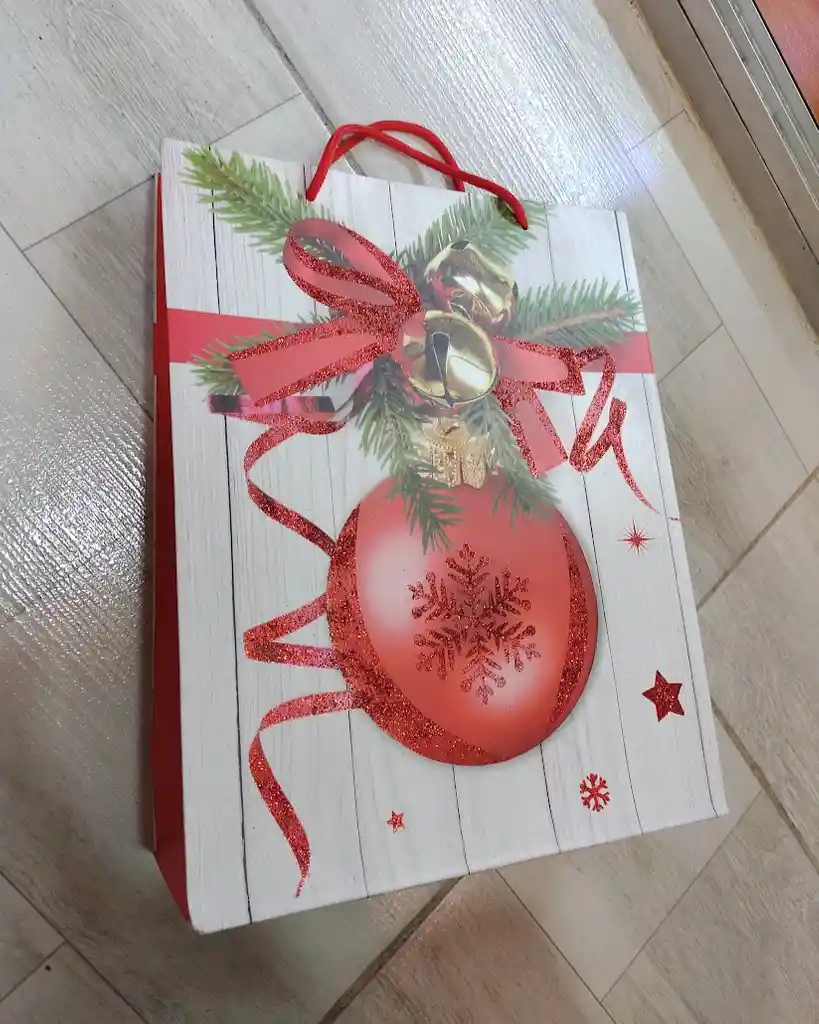 Bolsa De Regalo Navidad Bola De Navidad Roja Mediana 32 Cm X 25 Cm