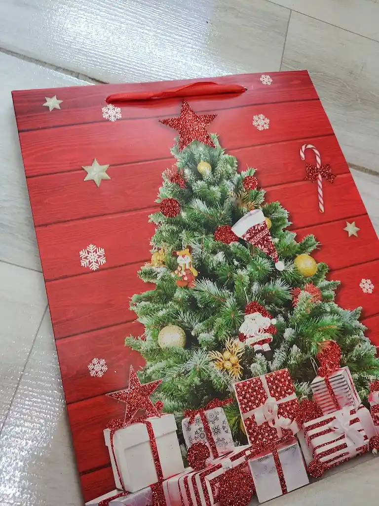 Bolsa De Regalo Navidad Roja Arbol De Navidad Mediana 32 Cm X 25 Cm