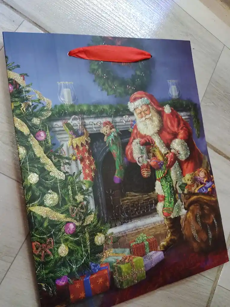 Bolsa De Regalo Navidad Papa Noel Chimenea Mediana 32 Cm X 25 Cm