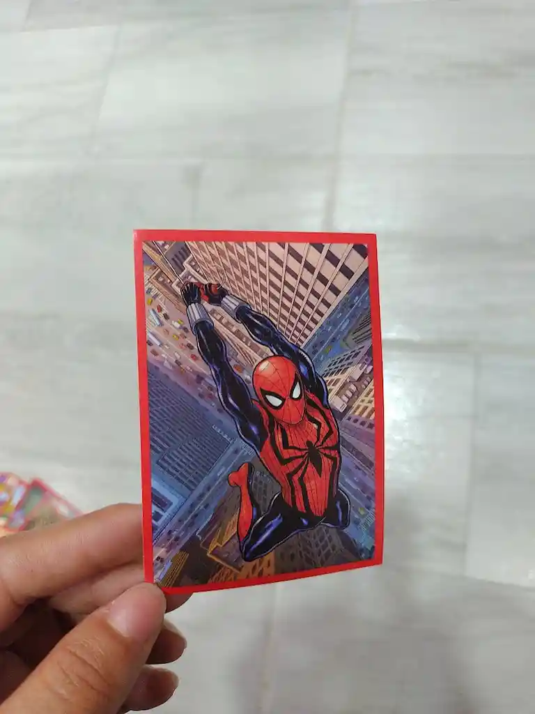 10 Láminas Stickers De Spiderman Variadas Panini Borde Rojo