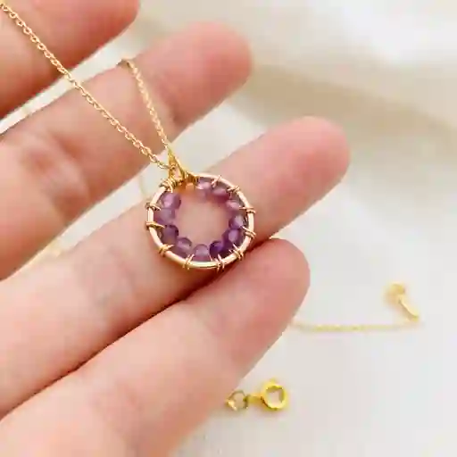 Collar Dorado ¨lirio De Amatista¨