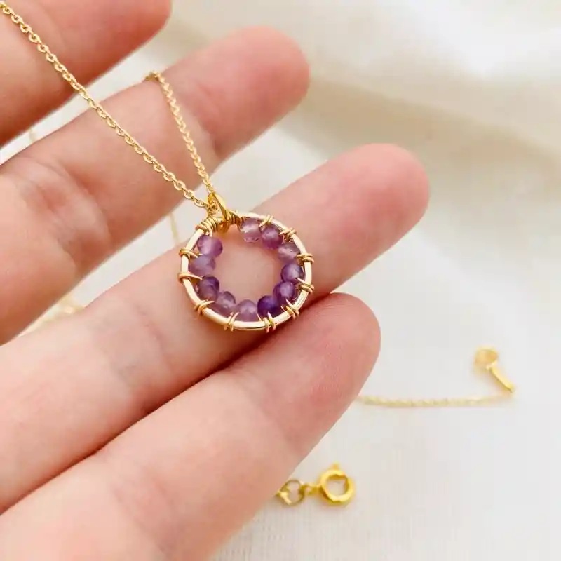 Collar Dorado ¨lirio De Amatista¨