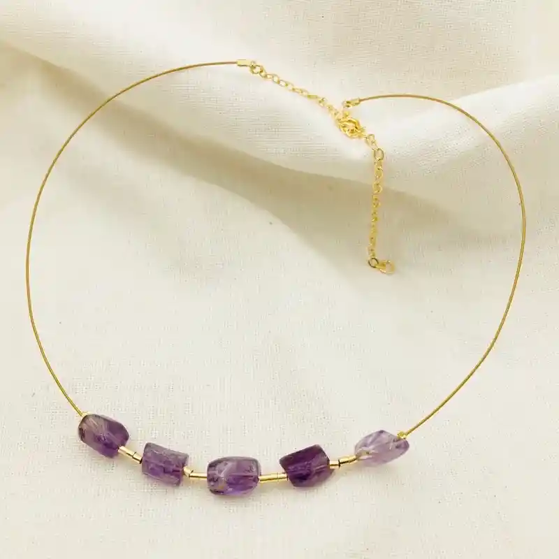 Collar Dorado Con Amatistas Naturales