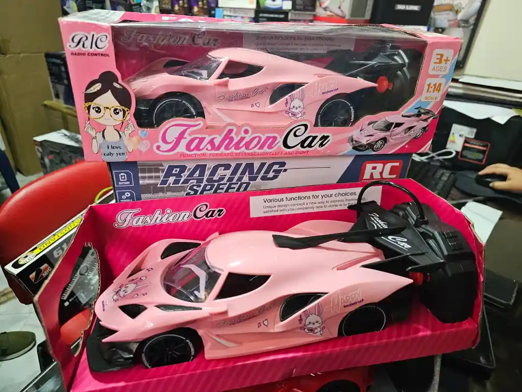 Carro A Control Remoto Rosa Fashion Car Juguete Para Niñas