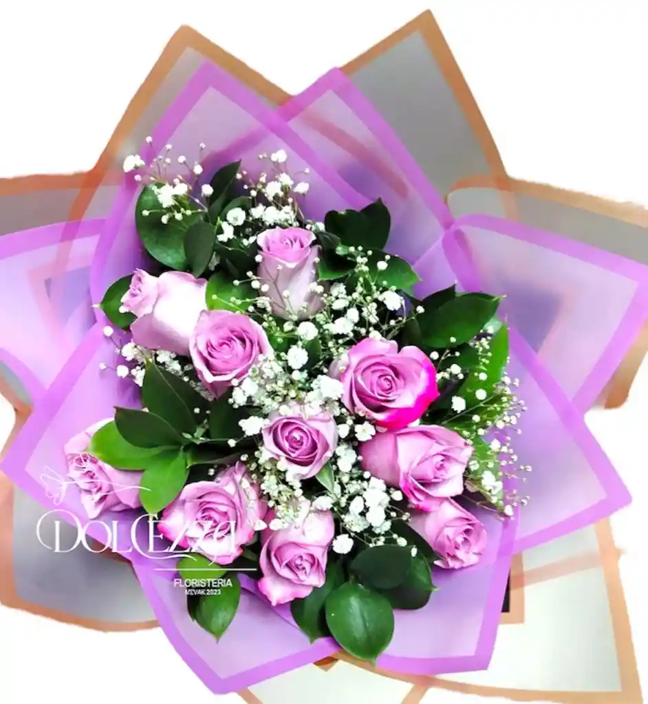 Flores Rosas Lila En Bouquet