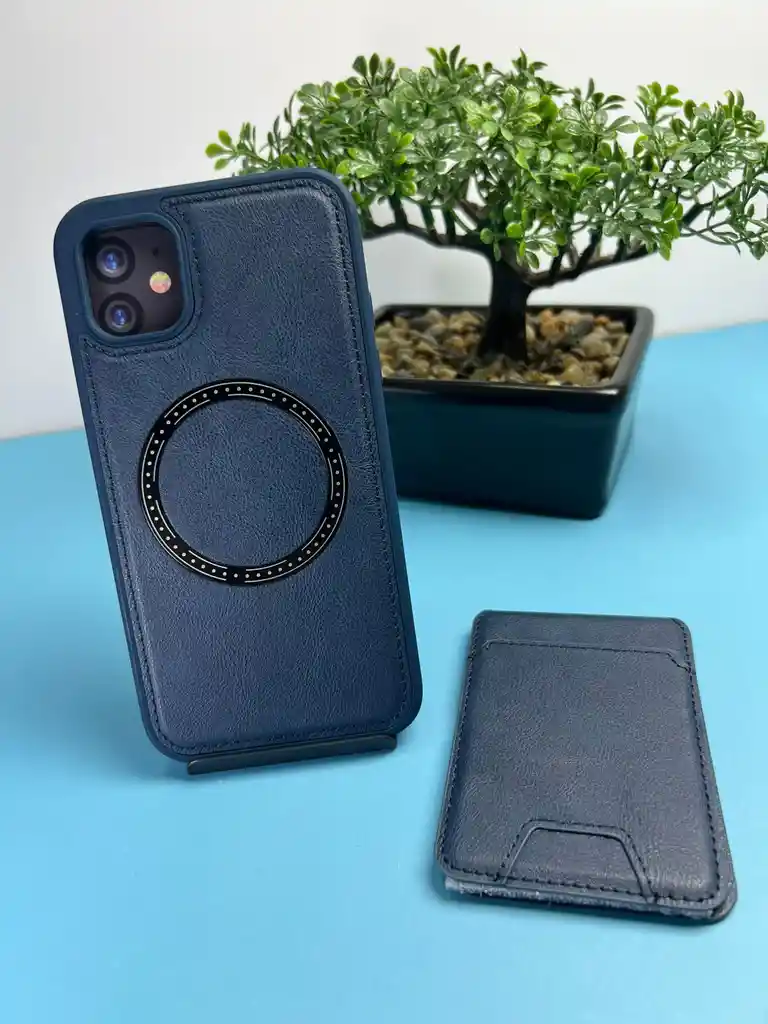 Forros Iphone 11 Cuero + Tarjetero