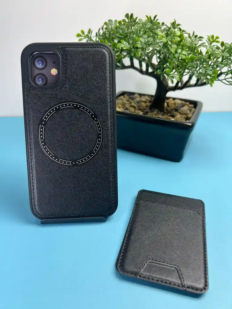 Forros Iphone 11 Cuero + Tarjetero