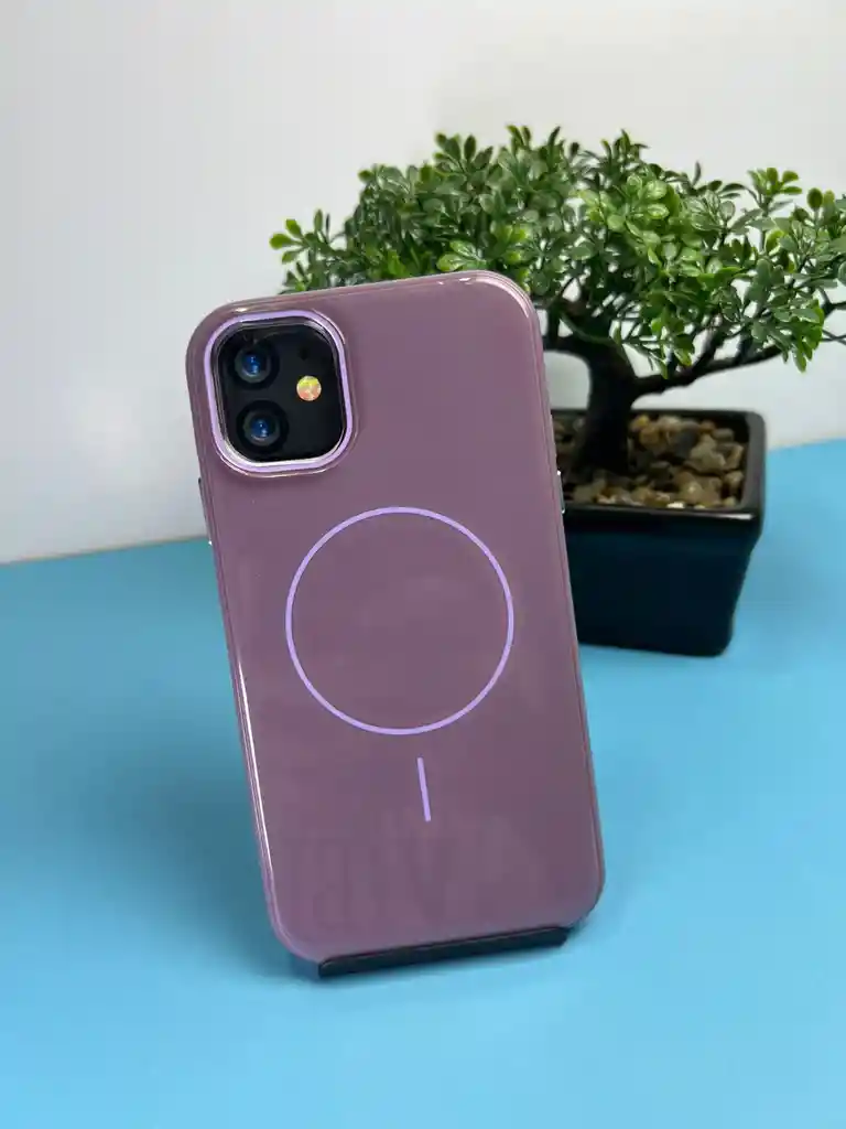 Forro Para Iphone 11 Magsafe Liso