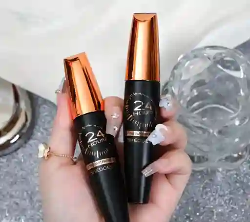 Pestañina Shedoes 24 Horas