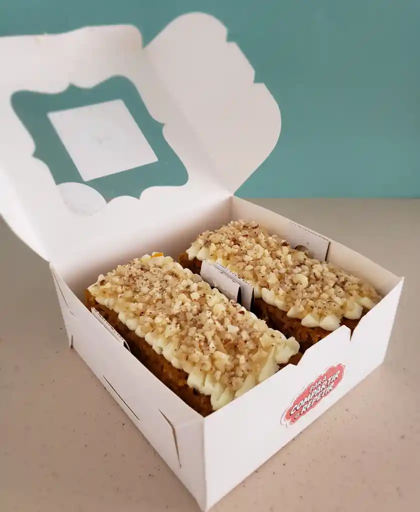 Cake Box Zanahoria