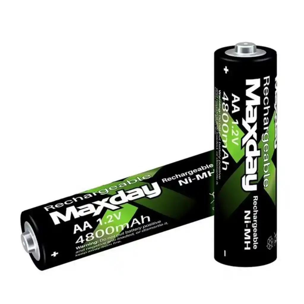 Cargador Maxday + 4 Pilas Aa Recargables 1.2v 4800mah