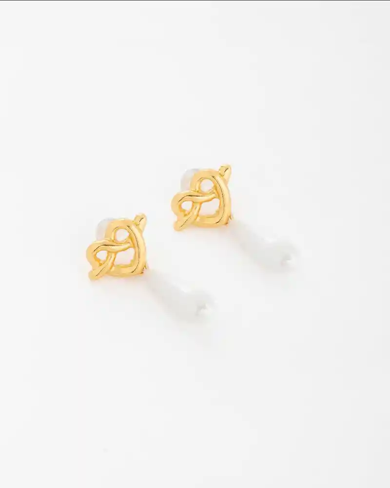 Ave María Aretes Corazón Perla Gota