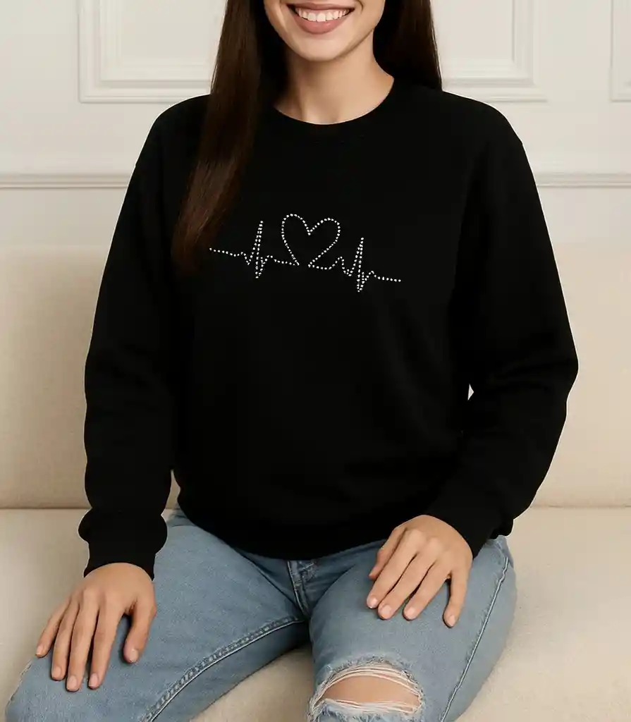 Buzo Tipo Hoodie Con Detalle De Latido De Corazon Atemporal