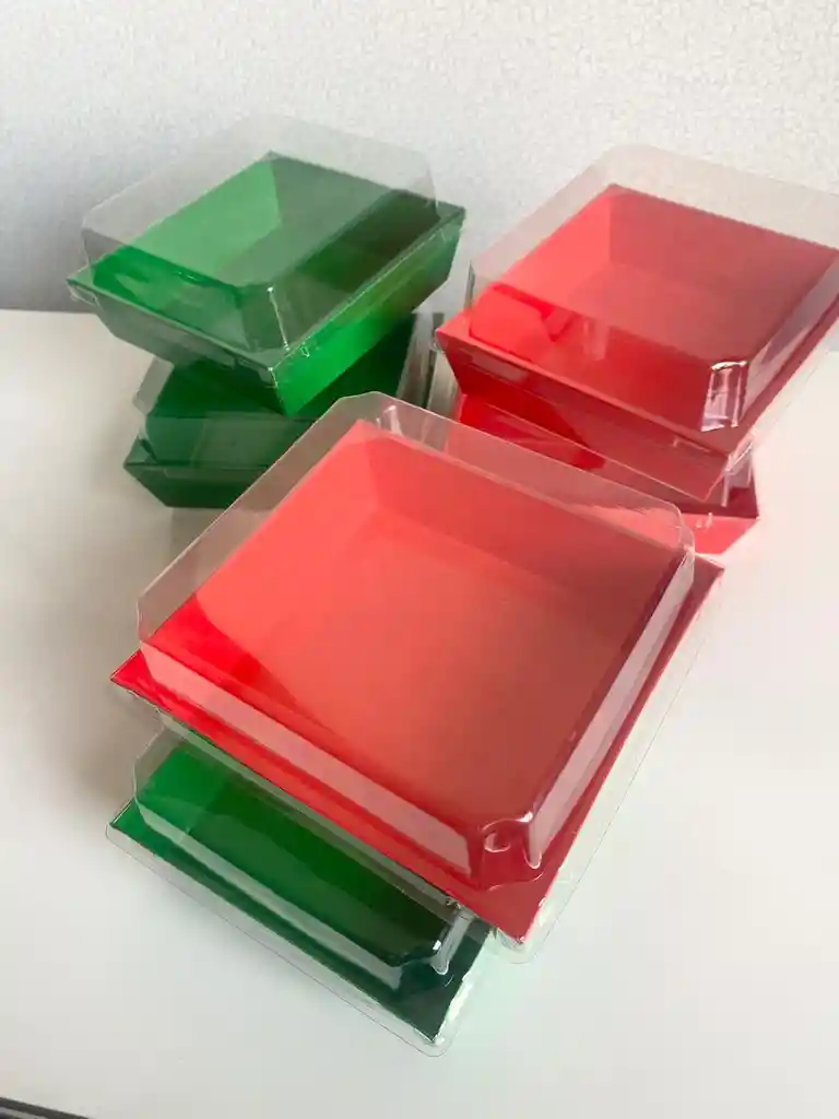 Cajas Laminadas 11 X 12 Cms X6 Cms Rojas O Verdes Con Tapa Plástica, Cajas Para Alimentos