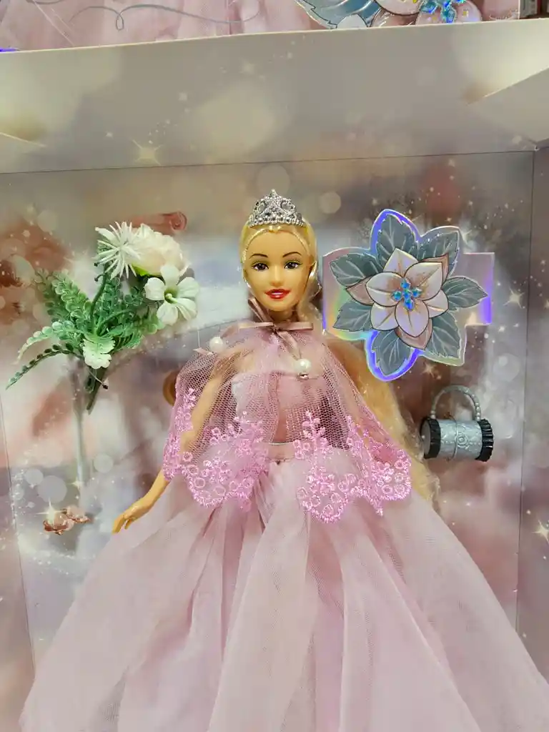 Muñeca Juguete Muñeca Con Vestido Rosa