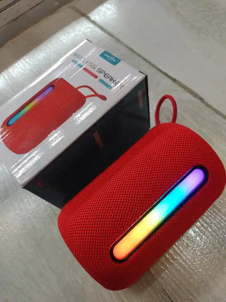 Parlante Inalambrico Color Rojo Greatnice Wireless Speaker