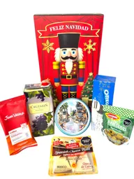 Ancheta Canasta De Navidad Con Galletas, Vino Y Tapas De Queso - Regalo De Navidad - Ancheta Regalo Familiar O Empresarial