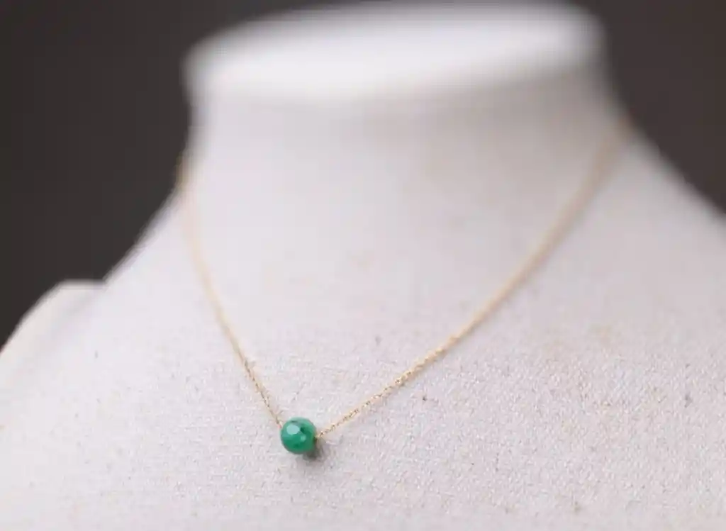 Collar A M U L E T O De J A D E