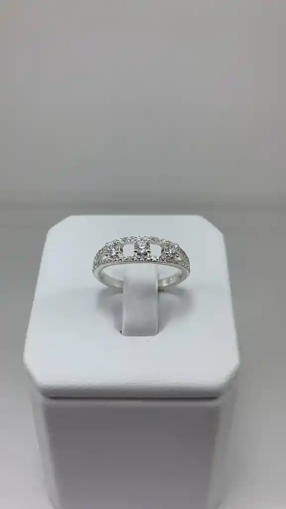 Anillo Euphoria - Plata Ley 925 Con Circon Tipo Diamante