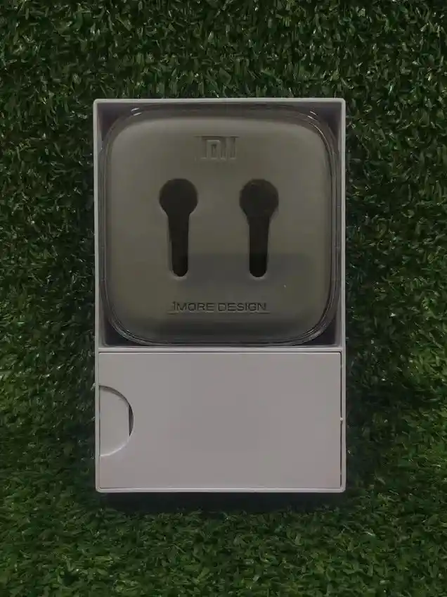 Auricular Xiaomi Con Microfono | Mi | Con Repuestos | Manos Libres | Excelente Sonido | Entrada 3.5 Mm | Color Negro