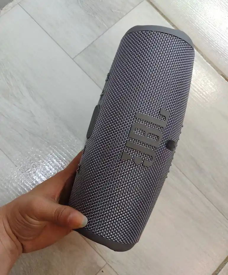 Parlante Jbl Charge Inalambrico Bluetooth Audio Nitido Gris