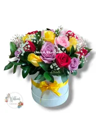 Arreglo De 24 Rosas De Colores Surtidos