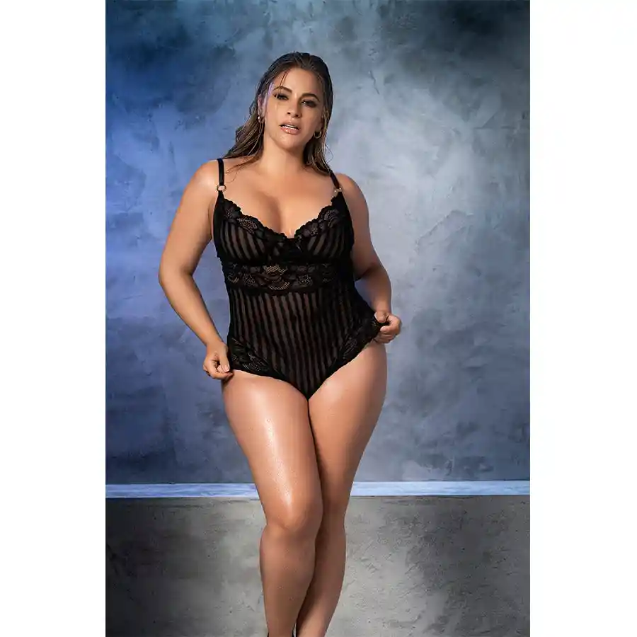 Body Con Abrochadura Y Tiras Ajustables