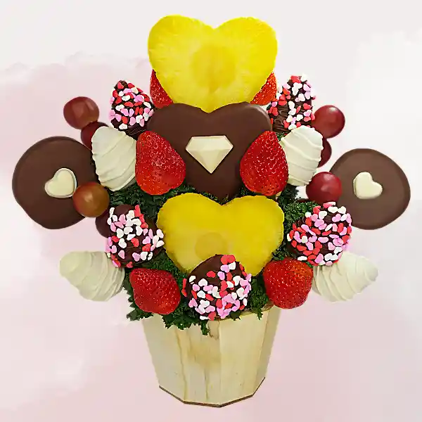 Ramo De Frutas Corazón