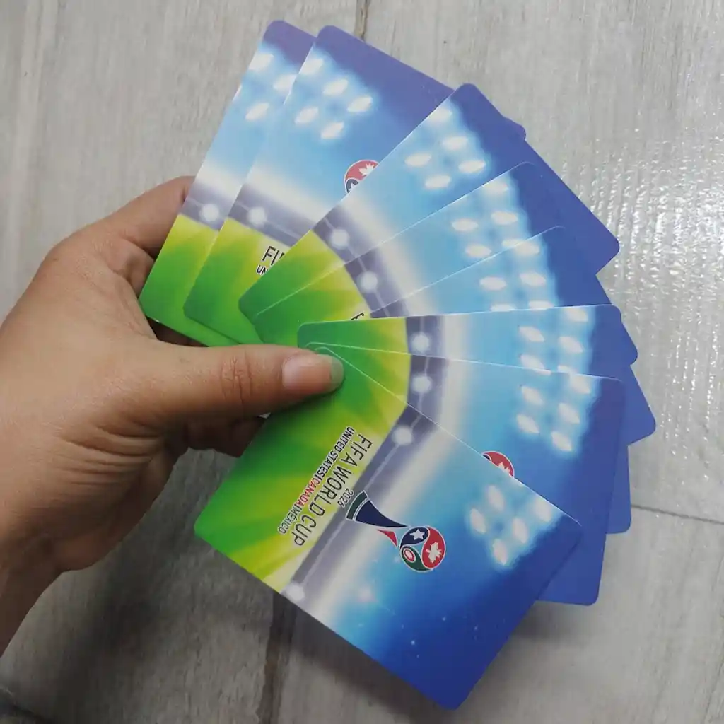 3 Sobres De Cartas Fifa World Cup 2026 Brillantes (total 24 Cartas)