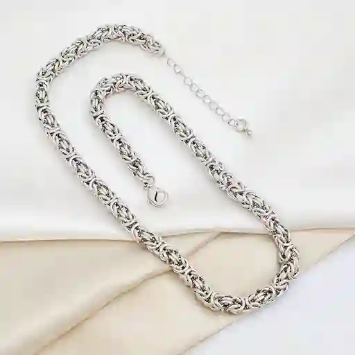 Cadena Gruesa Entrelazada Plateada Bold