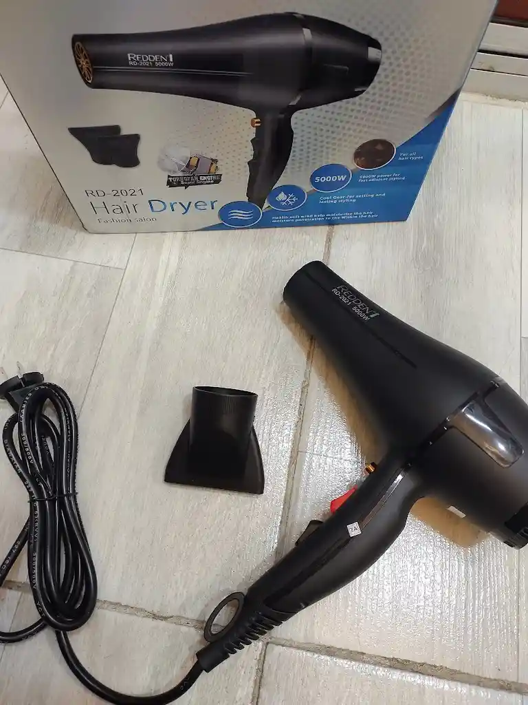 Secador Para Cabello De 5000 W Rd-2021 Redden Negro Mate