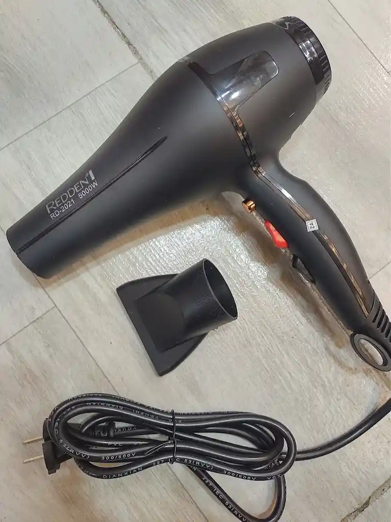 Secador Para Cabello De 5000 W Rd-2021 Redden Negro Mate