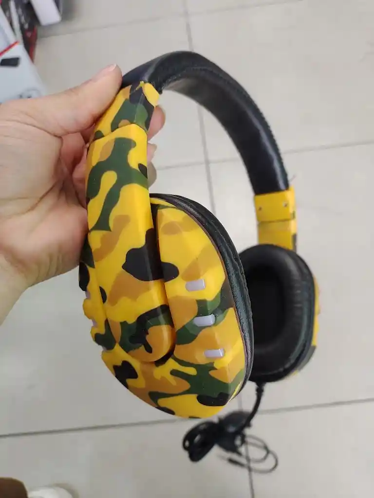 Audifonos Con Cable Diadema Militar Amarilla Games