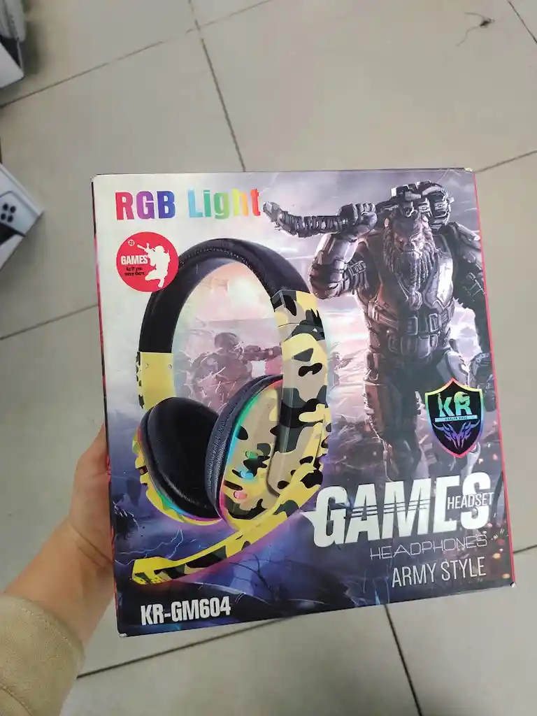 Audifonos Con Cable Diadema Militar Amarilla Games