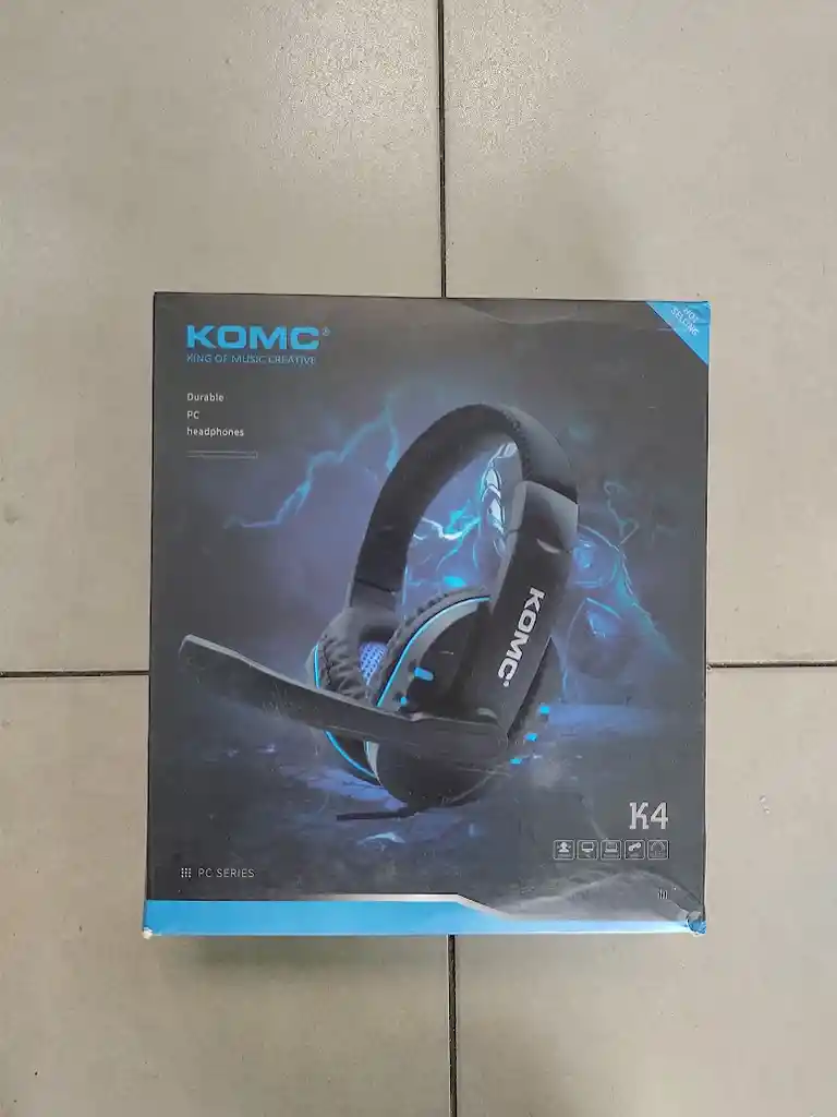 Audifonos Con Cable Diadema Negra Con Azul Komc K4