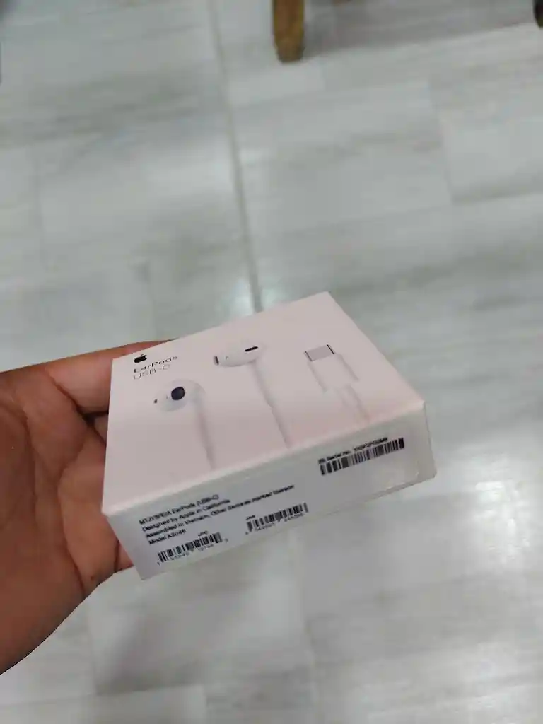 Audífonos Con Cable Entrada Tipo C Earpods Blancos