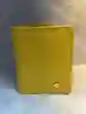 Billetera En Cuero Amarillo