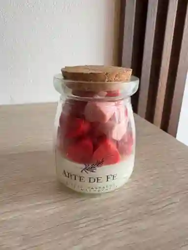 Vela Aromática En Frasco Con Corazones — Aroma Dulce & Diseño Decorativo | Arte De Fe