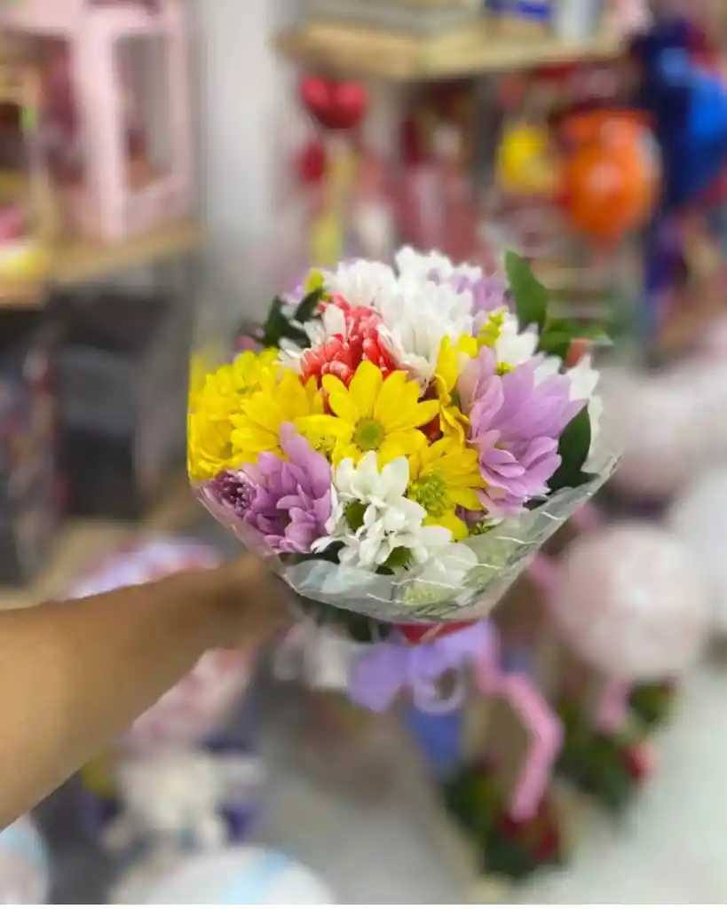 Bouquet De Flores Surtidas
