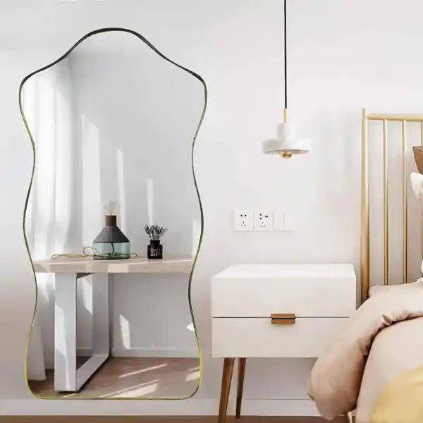 Espejo De Piso Dorado Silueta Irrompible 80x40cm Para Oficina Y Taller