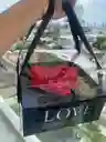 Caja Love Con Rosas