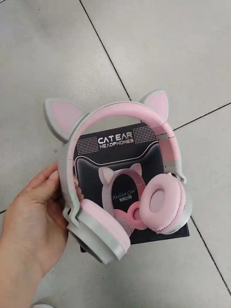 Audifonos Inalambricos Diadema Beige Orejas De Gato