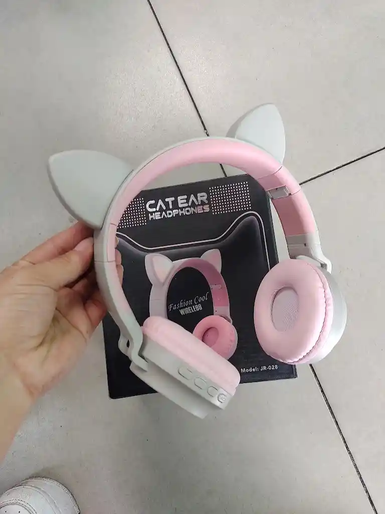 Audifonos Inalambricos Diadema Beige Orejas De Gato