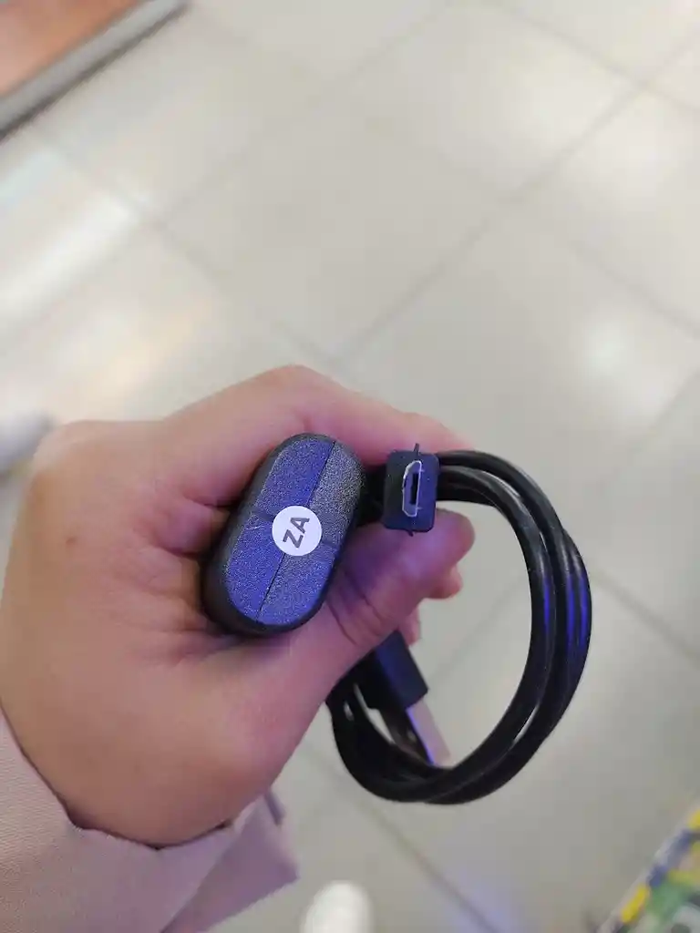 Carga Y Juega Para Xbox One Con Entrada V8