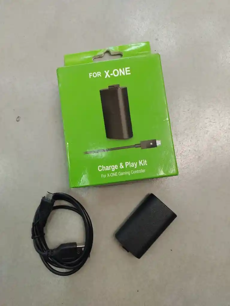 Carga Y Juega Para Xbox One Con Entrada V8