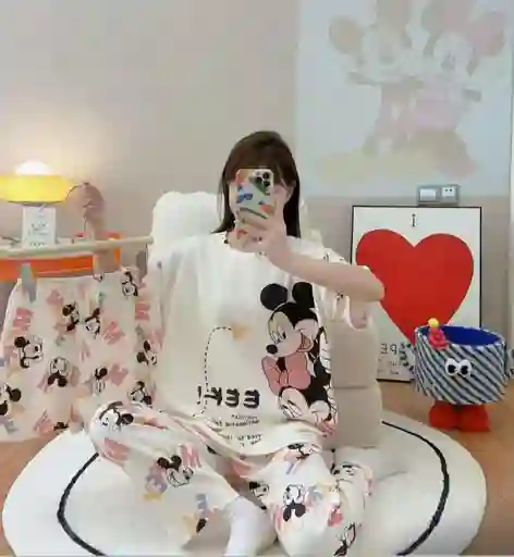 Pijama Mickie