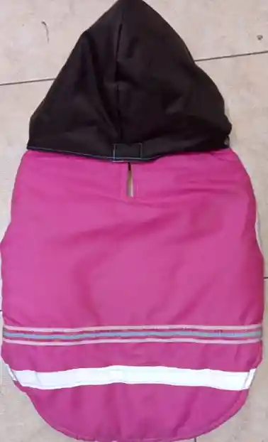 Chaqueta Impermeable Rosada